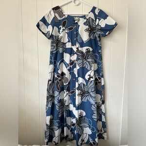 Manuheali’i Vintage Blue White Babydoll Maxi Dress Size M